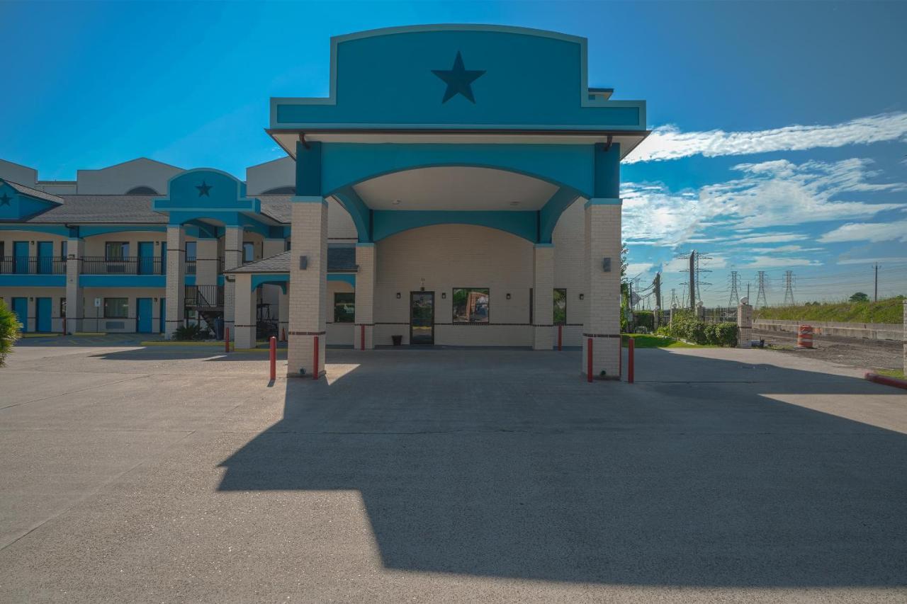 Hotel Bliss Kemah Exterior photo